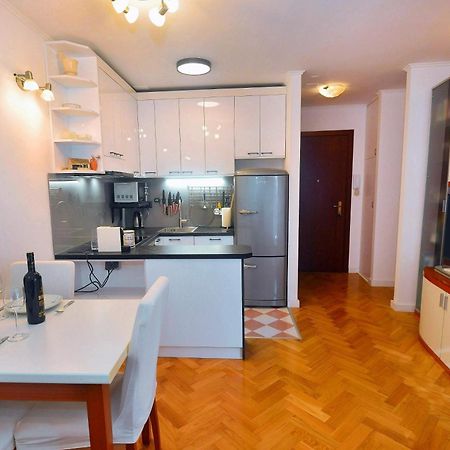 ספליט One Bedroom Apartment Terrace Parking מראה חיצוני תמונה