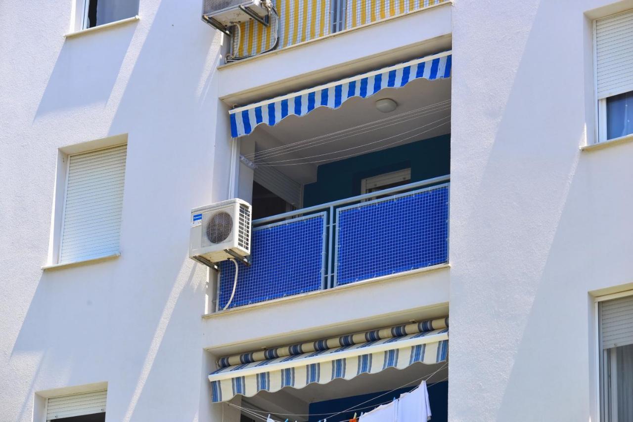 ספליט One Bedroom Apartment Terrace Parking מראה חיצוני תמונה