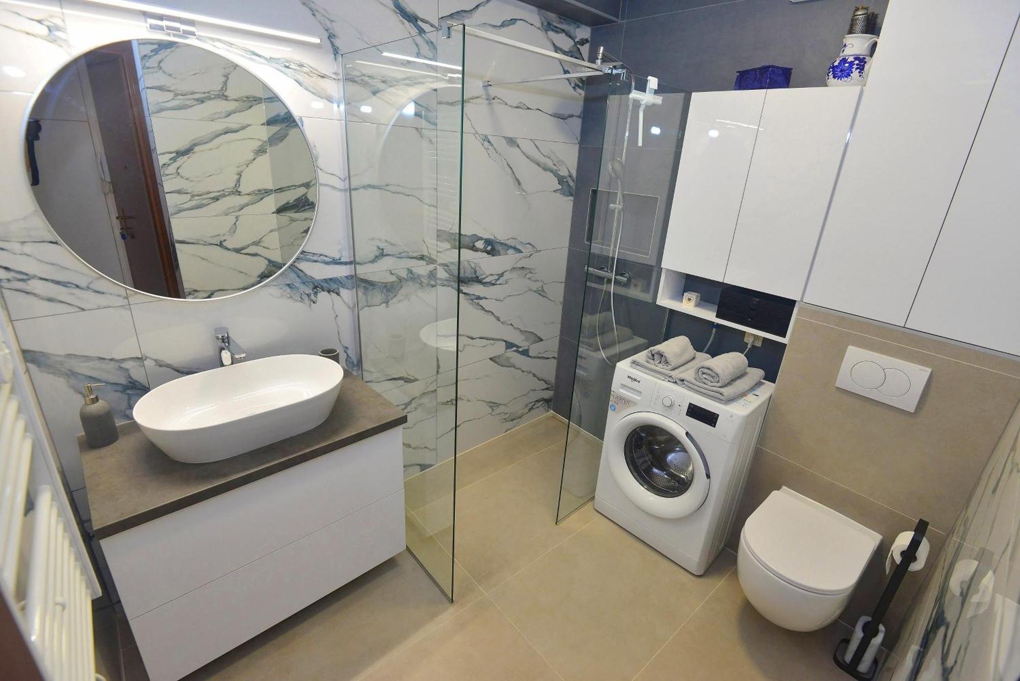 ספליט One Bedroom Apartment Terrace Parking מראה חיצוני תמונה